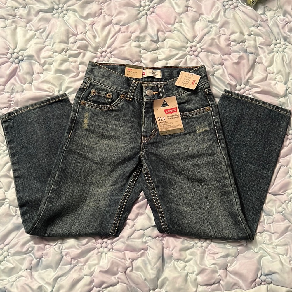 Levi’s Big Boys 514 Straight Leg Slim Fit.
